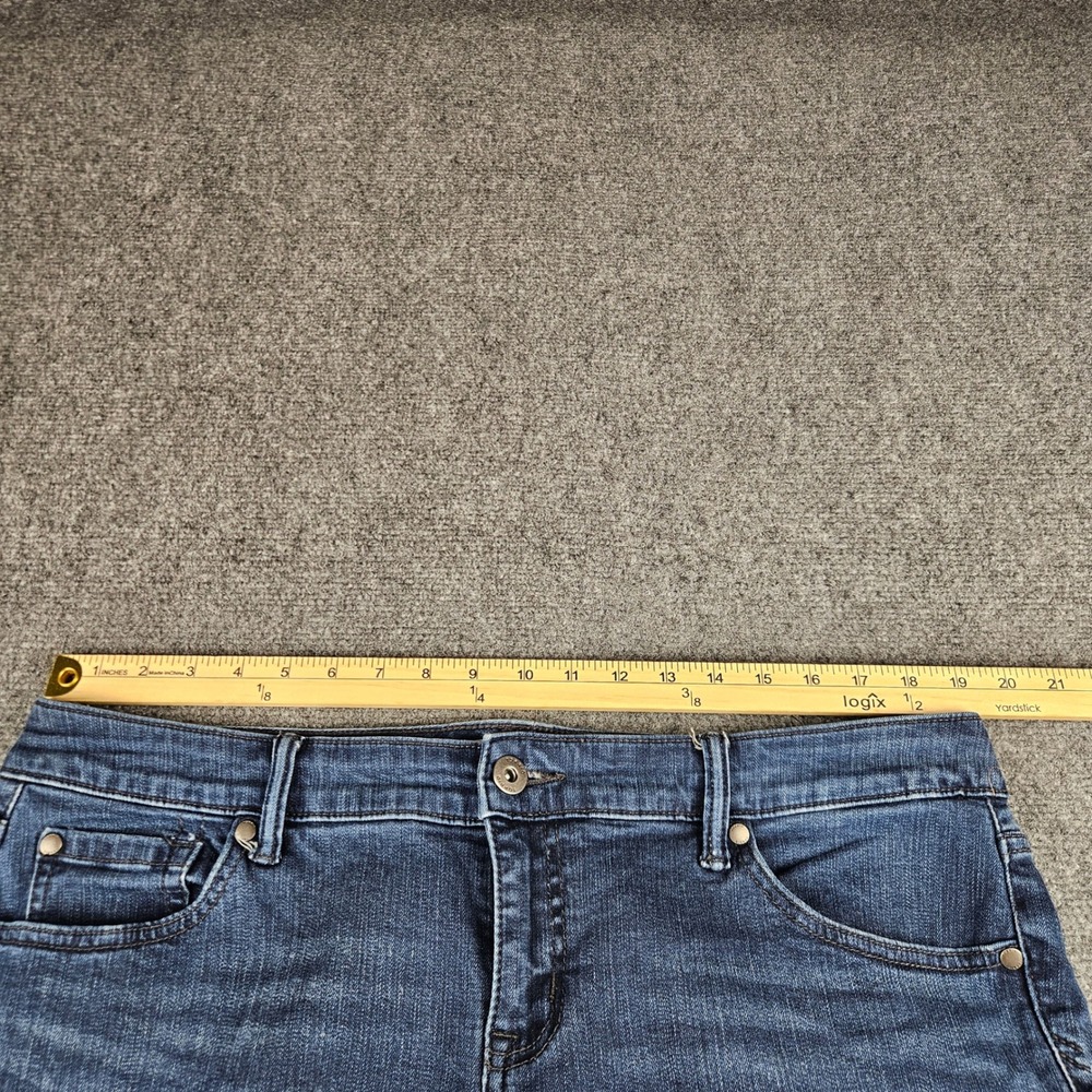 Torrid Boyfriend Jeans Womens 16R Medium Wash Denim Stretch Relaxed Fit 16R - Picture 5 of 12